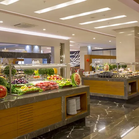 Отель Sunport 5*