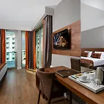 Hotel Sunport - 5*