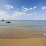 Sunport ホテル シダ