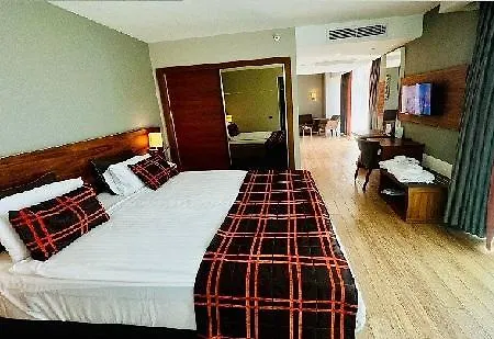 Sunport Hotel 5*