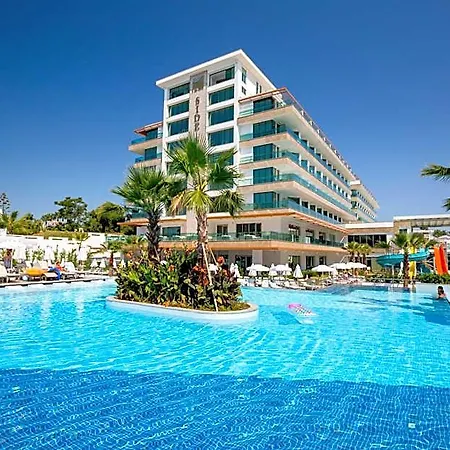 Hotel Sunport - 5*