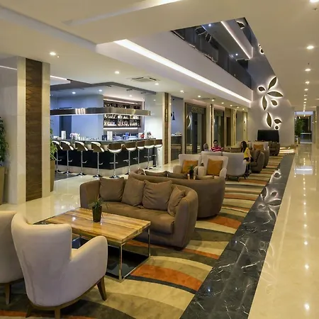 Hotel Sunport 5*