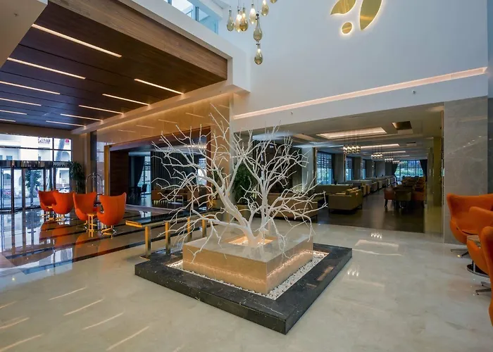 Ξενοδοχείο Sunport 5*