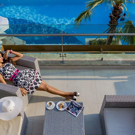 Sunport Готель 5*