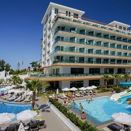 Готель Sunport 5*